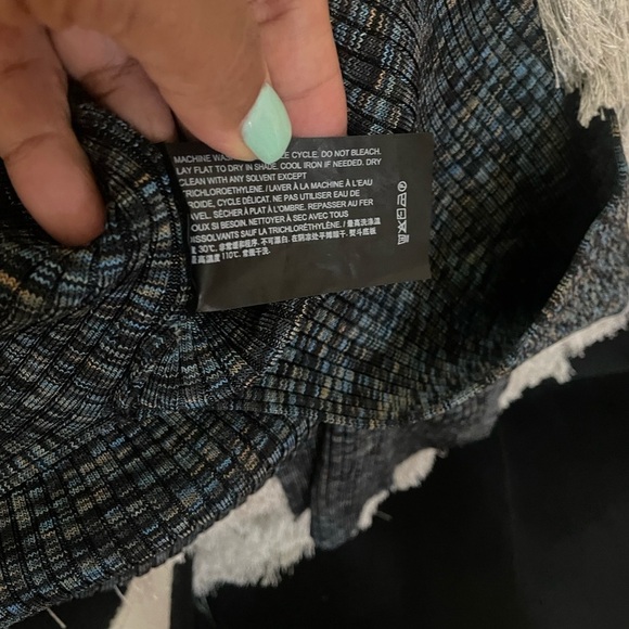 Theory Multicolor Knit Cardigan - Picture 5 of 16